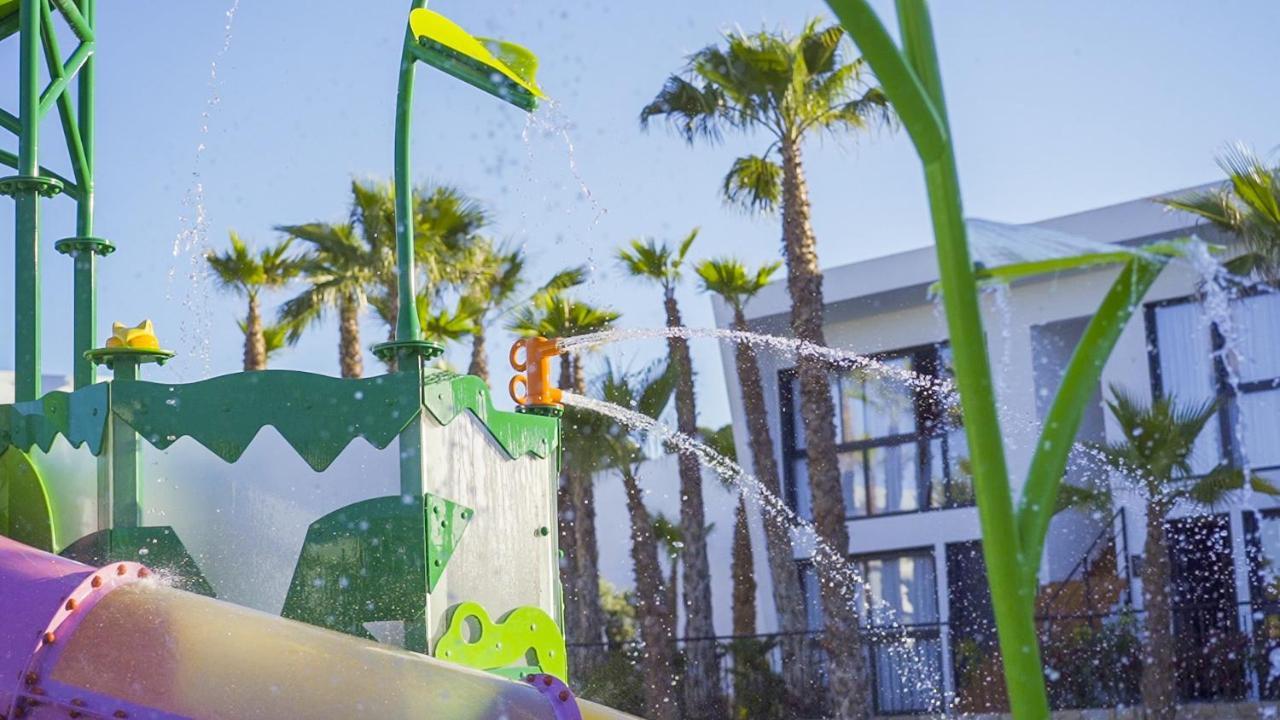 Alannia Salou Hotel Exterior photo
