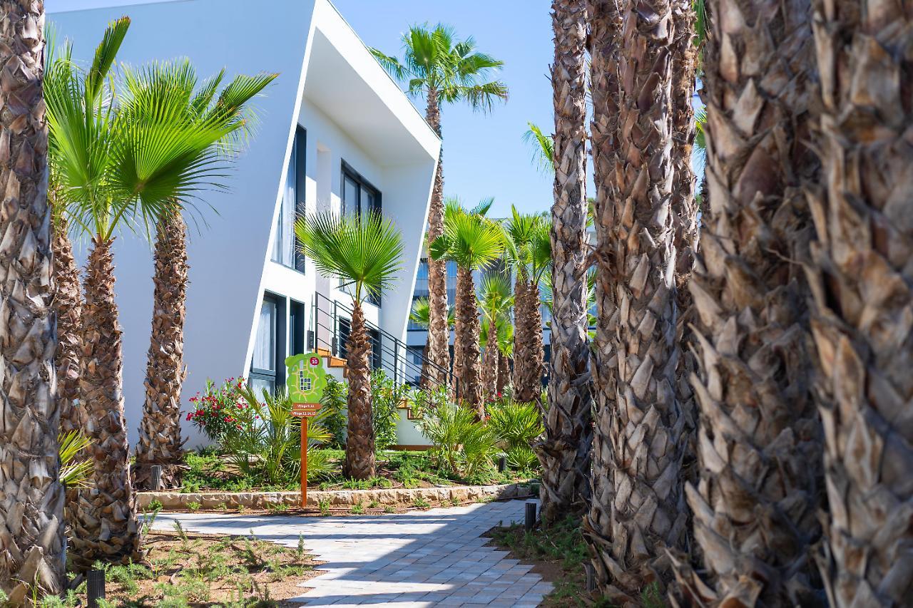 Alannia Salou Hotel Exterior photo