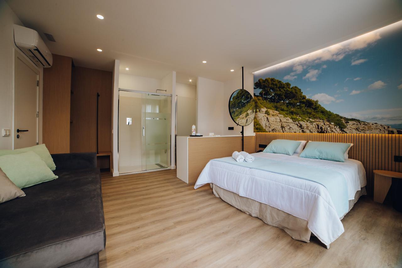 Alannia Salou Hotel Exterior photo