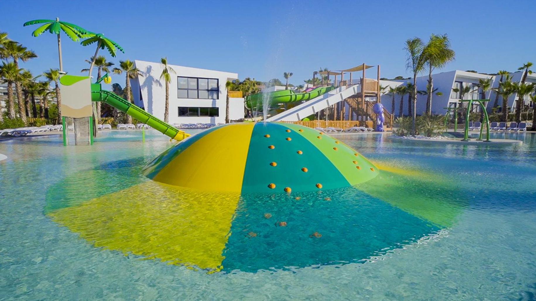 Alannia Salou Hotel Exterior photo