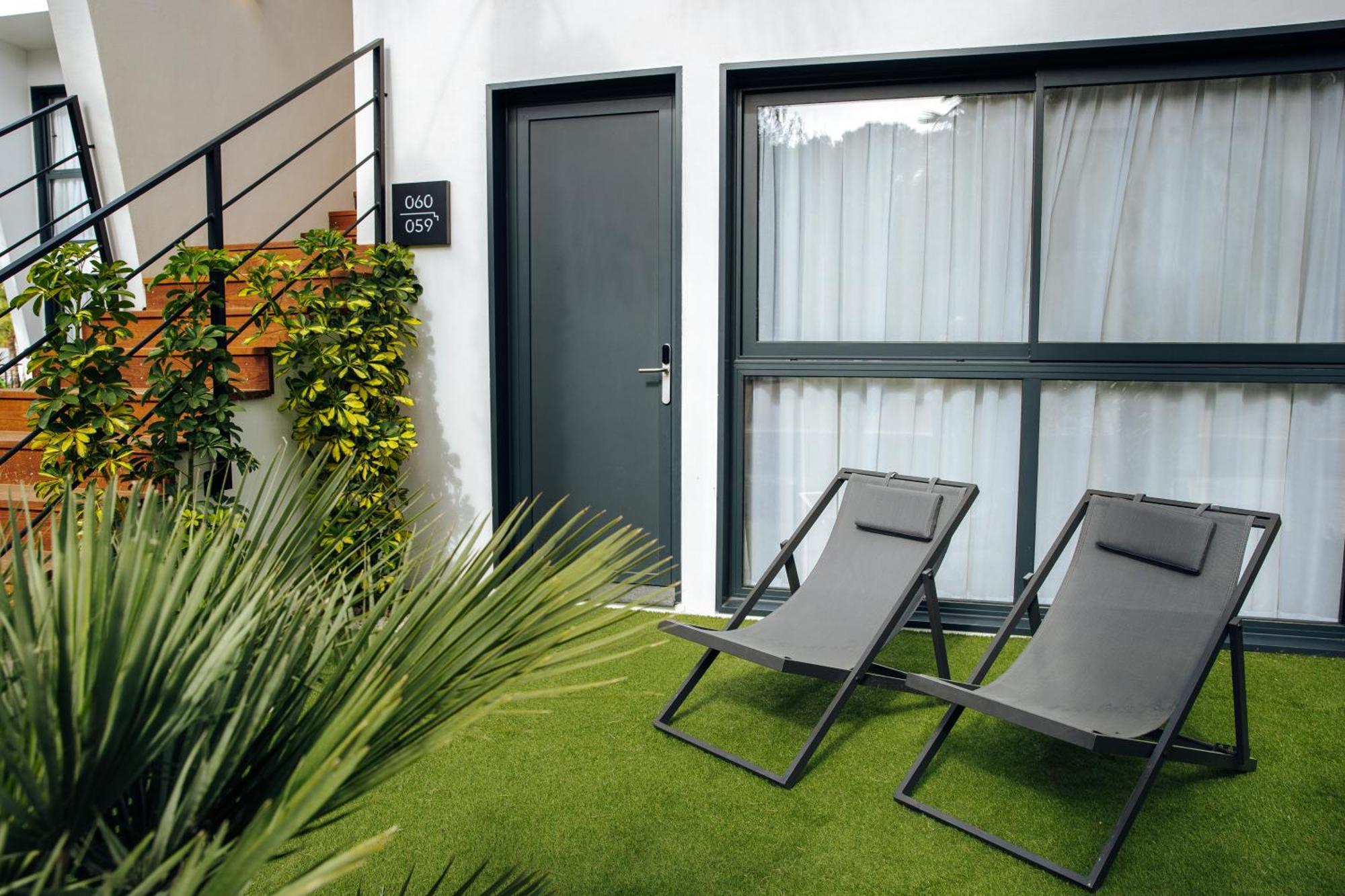Alannia Salou Hotel Exterior photo